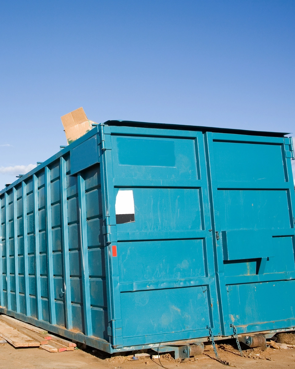 Évacuation des gravats et déchets - L'Hérisson du Jardin 5 entretien toiture à Pau