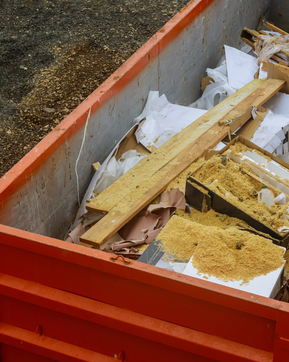 Évacuation des gravats et déchets - L'Hérisson du Jardin 6 entretien extérieur pau