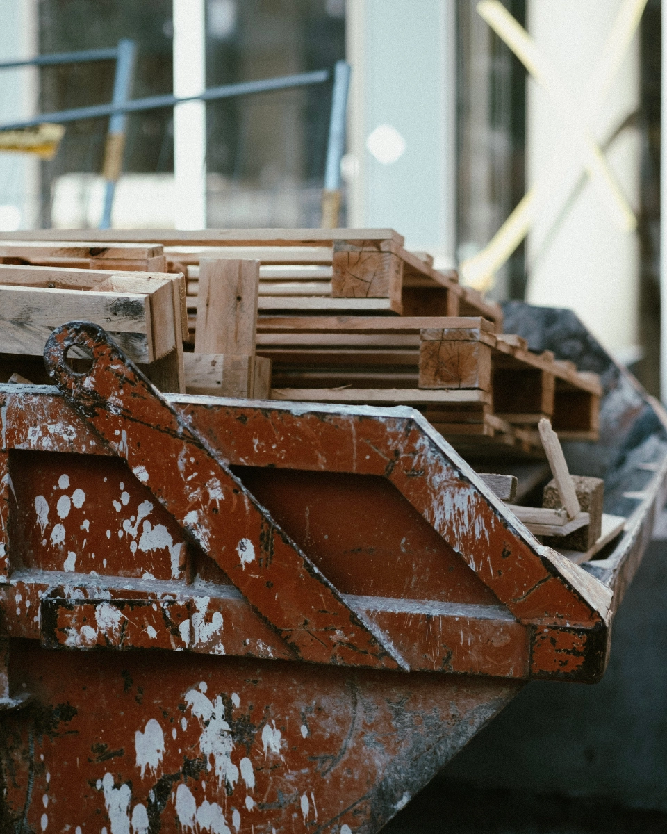 Évacuation des gravats et déchets - L'Hérisson du Jardin 7 nettoyage façade pau